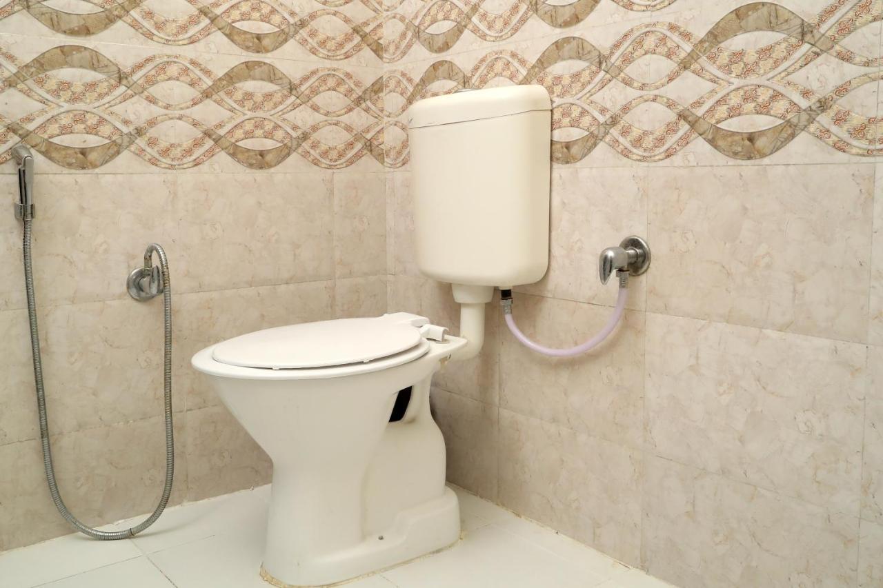 Hotel Vivek Continental Gwalior Ngoại thất bức ảnh
